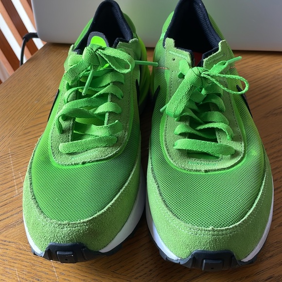 Nike Waffle One Electric Green GS Shoes - Size Youth Kids 6Y - Picture 2 of 11